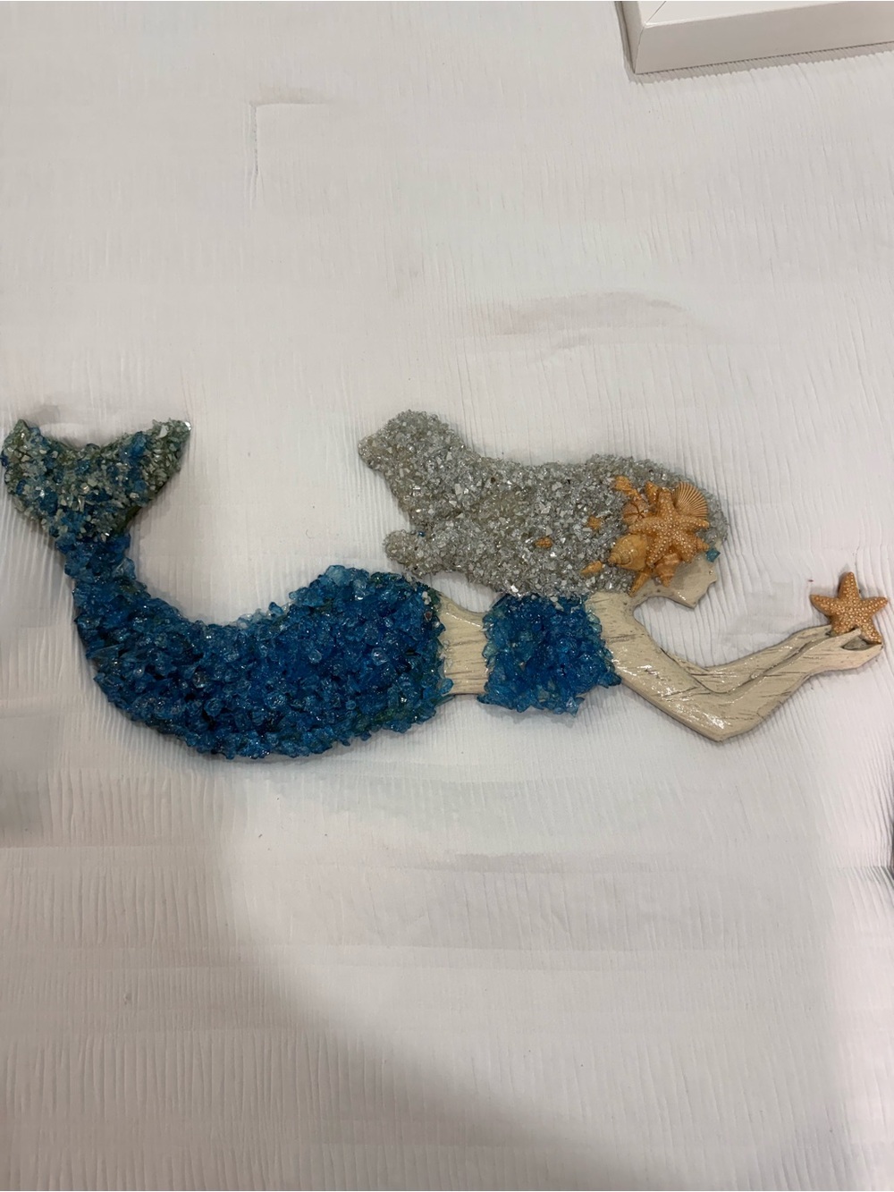 Blue and Silver Mermaid Wall Decor - Home Accent 19”x 8”
HANDMADE, crushed glass